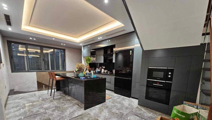 Cho thuê MBKD mặt phố Nguyễn Văn Lộc, DT 68m, 5tầng - Mt 4.5m - Giá 50 Triệu (ctl)